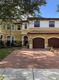 BELLAGIO AT VIZCAYA - Residential Lease