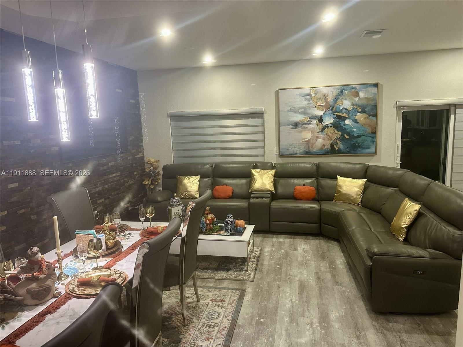 BELLAGIO AT VIZCAYA - Residential Lease
