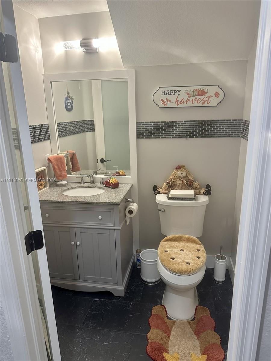 BELLAGIO AT VIZCAYA - Residential Lease