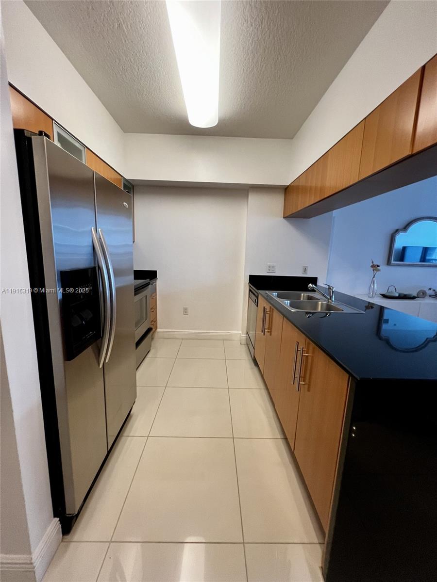 1750 N Bayshore Dr 3505