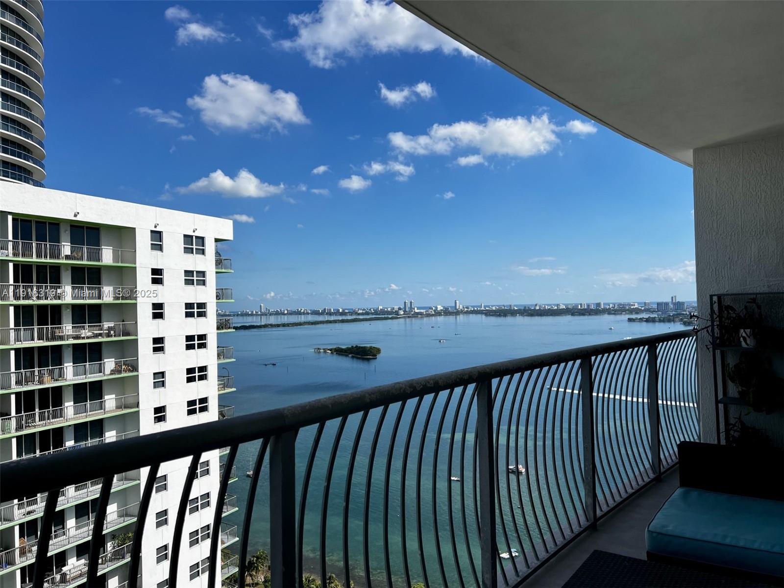 OPERA TOWER CONDO - Residential