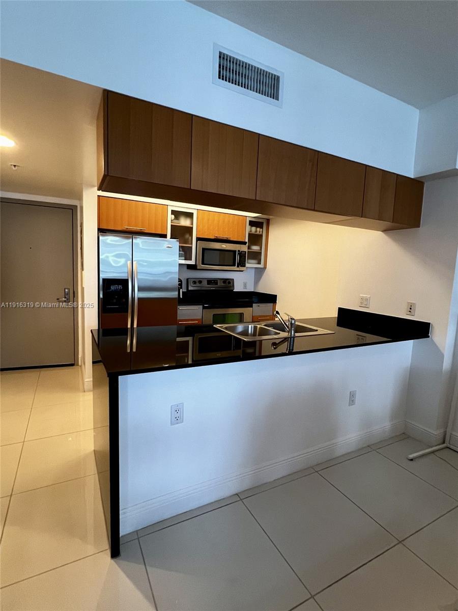 1750 N Bayshore Dr 3505