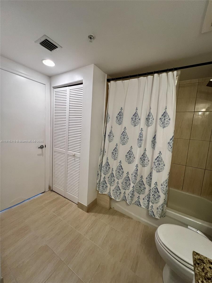 OPERA TOWER CONDO - Residential