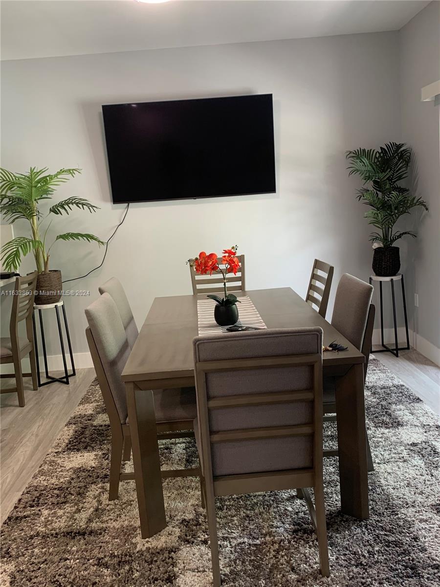 PROMENADE SHORES AT DORAL - Residential Lease