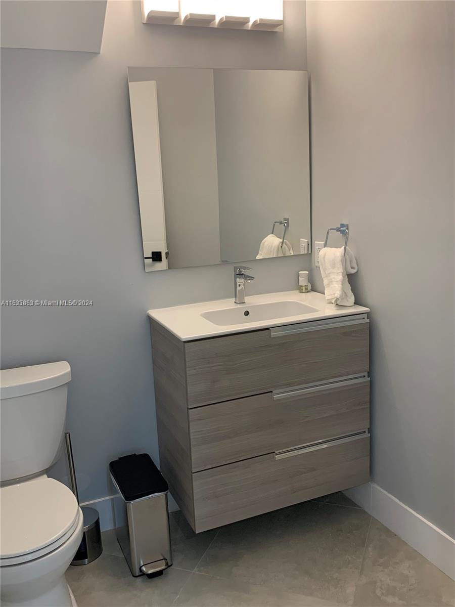 PROMENADE SHORES AT DORAL - Residential Lease