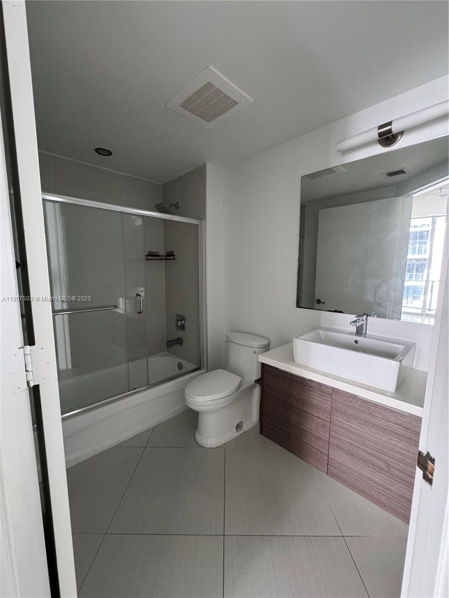 BRICKELL TEN CONDO - Residential Lease