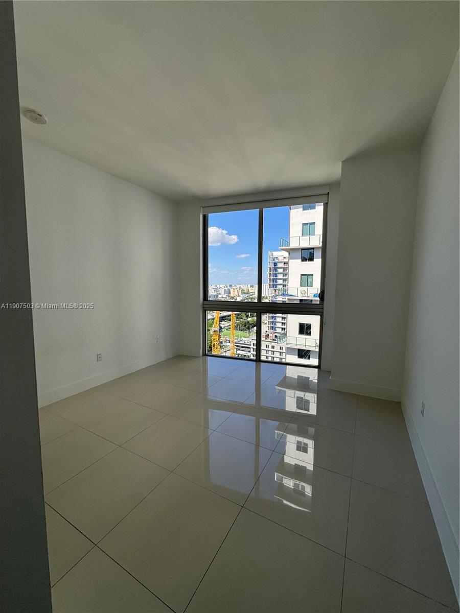 BRICKELL TEN CONDO - Residential Lease