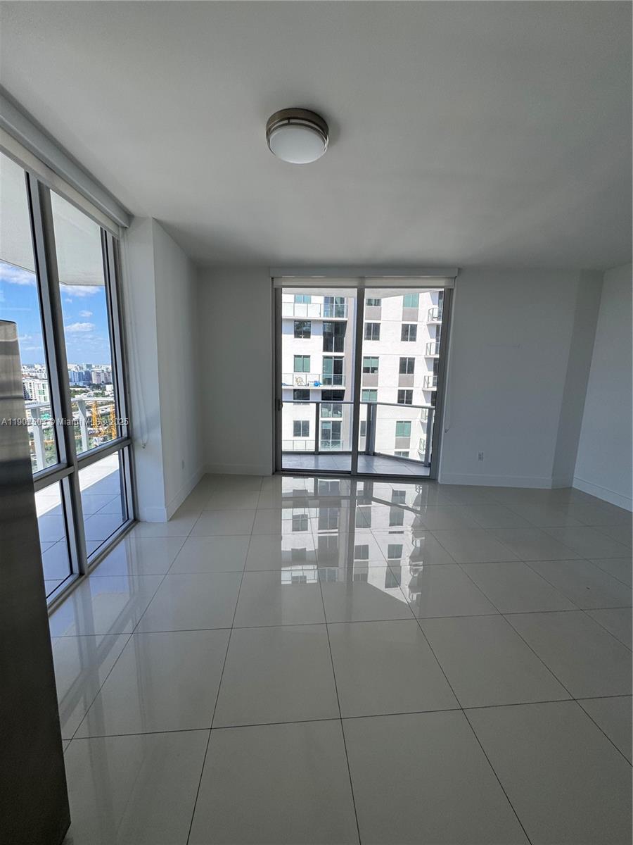 BRICKELL TEN CONDO - Residential Lease