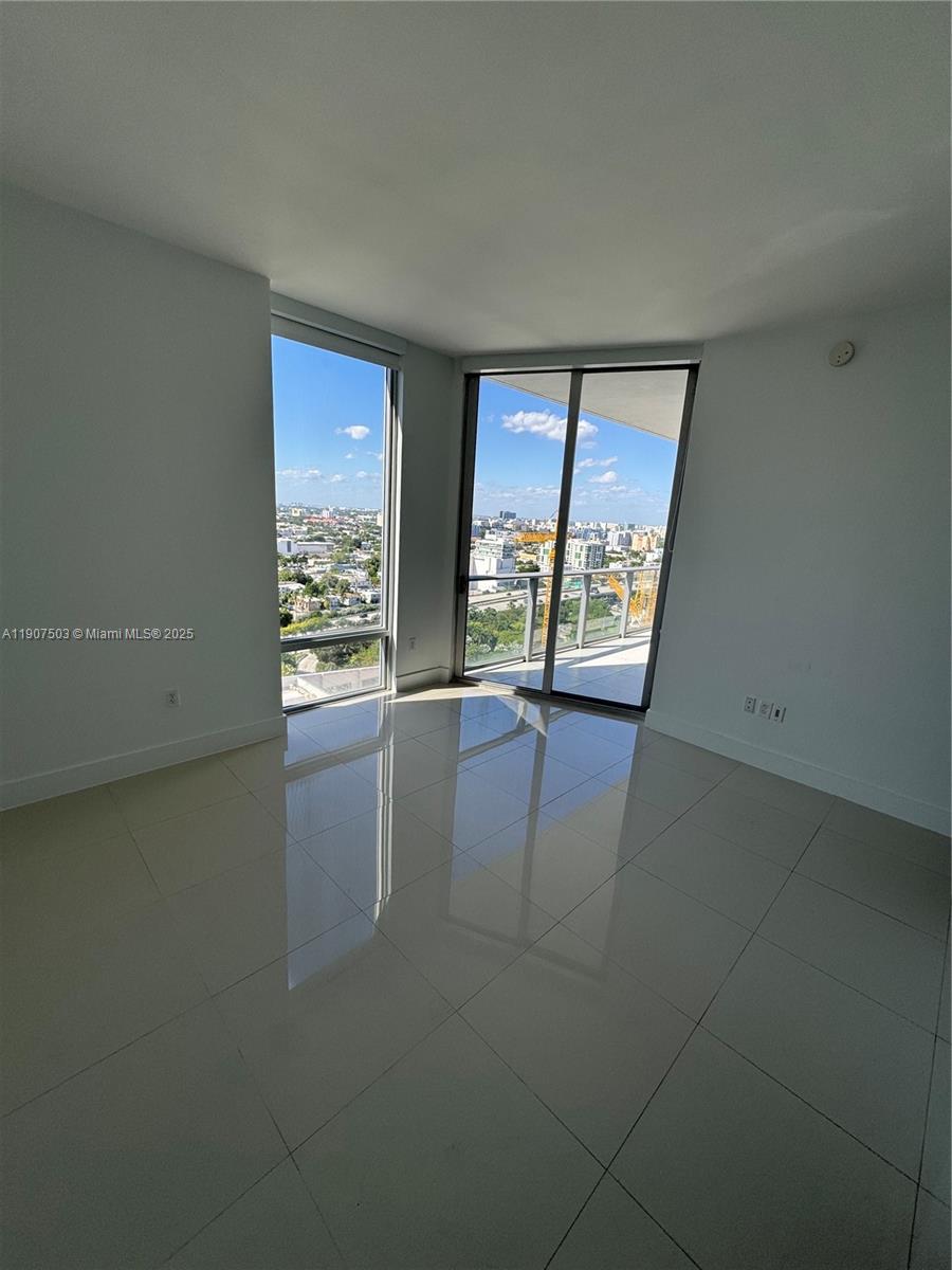 BRICKELL TEN CONDO - Residential Lease