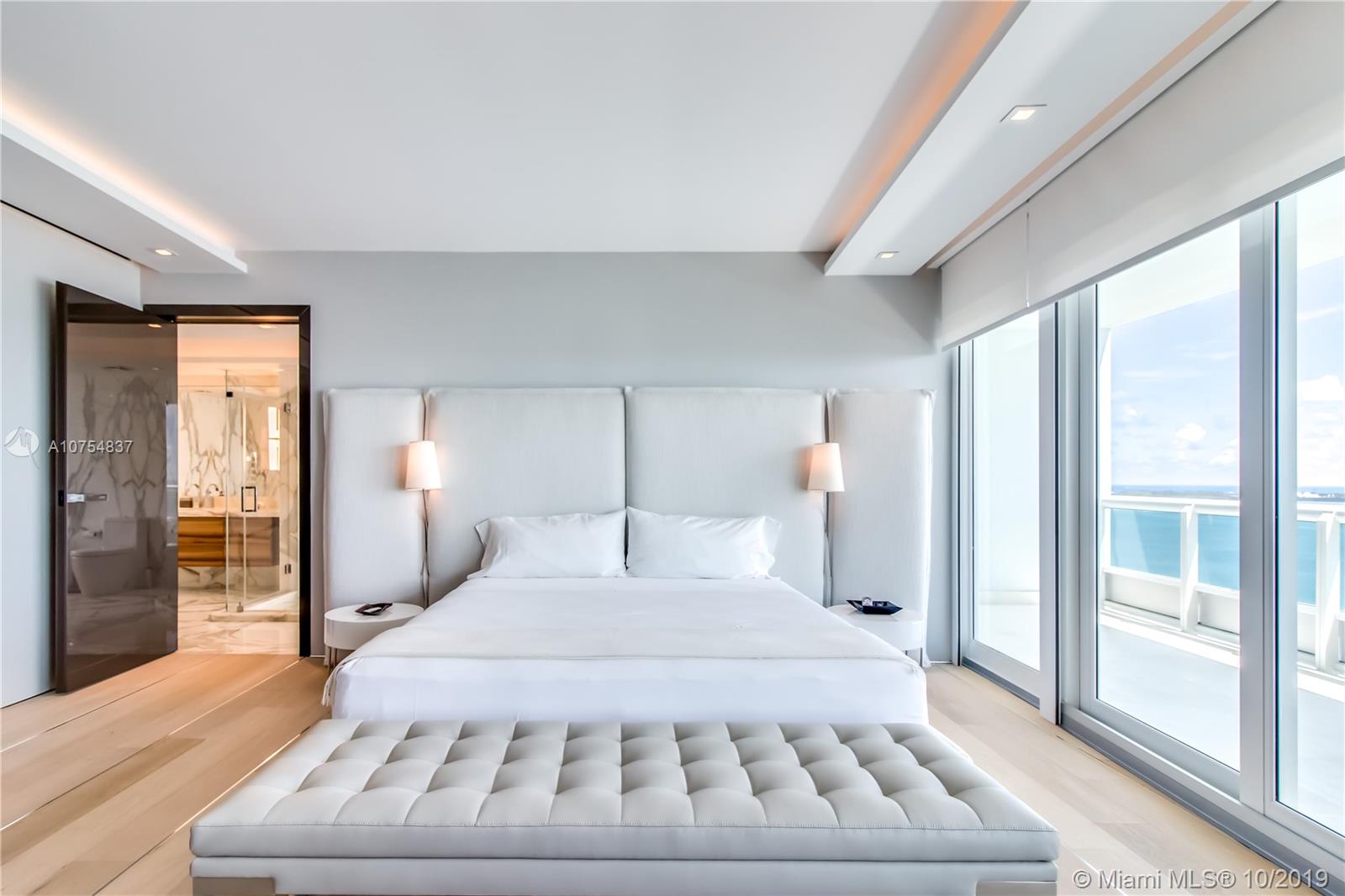 SANTA MARIA CONDO - Residential