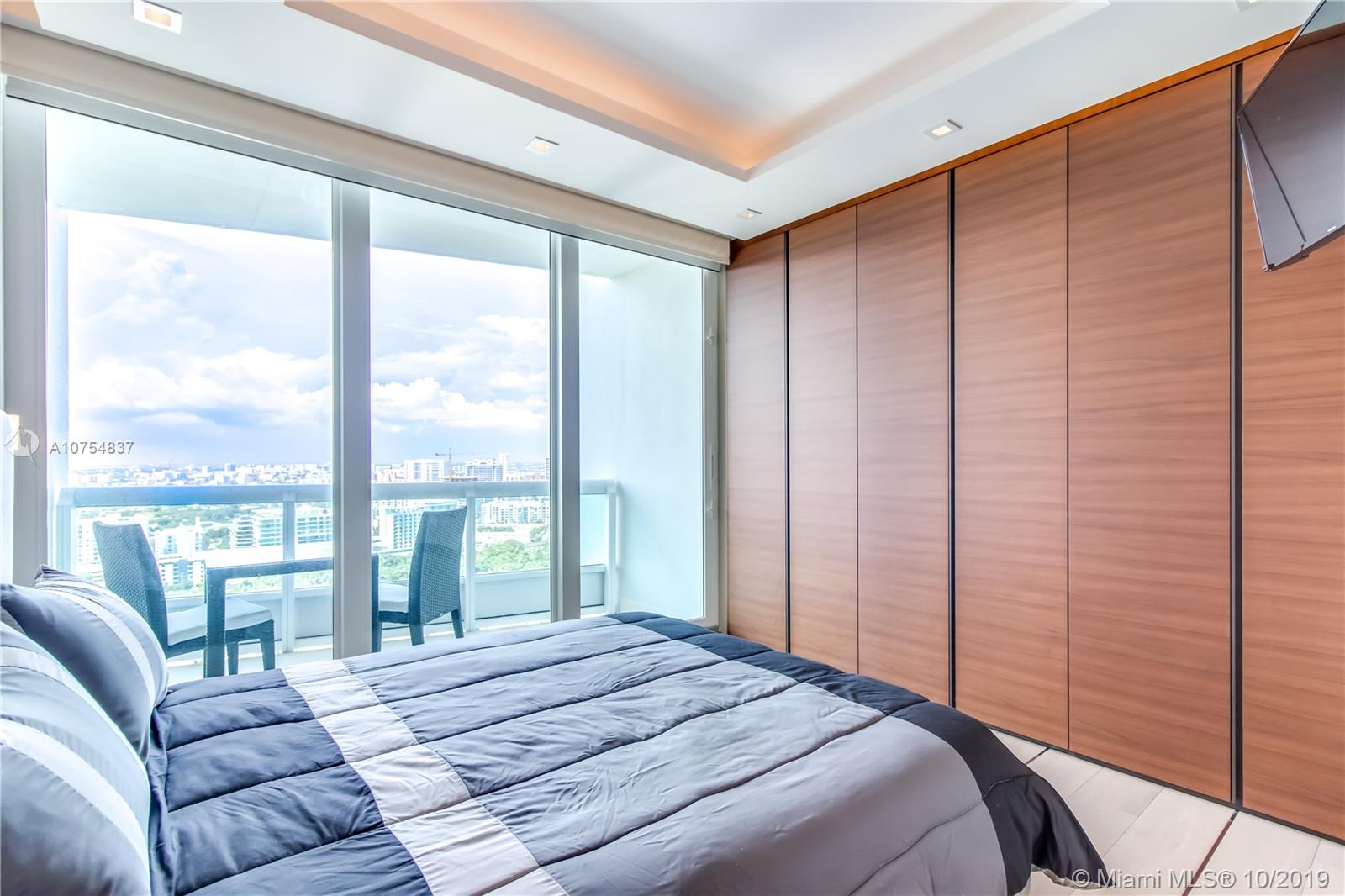 SANTA MARIA CONDO - Residential