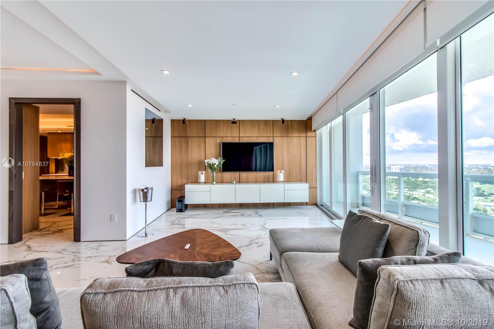 SANTA MARIA CONDO - Residential