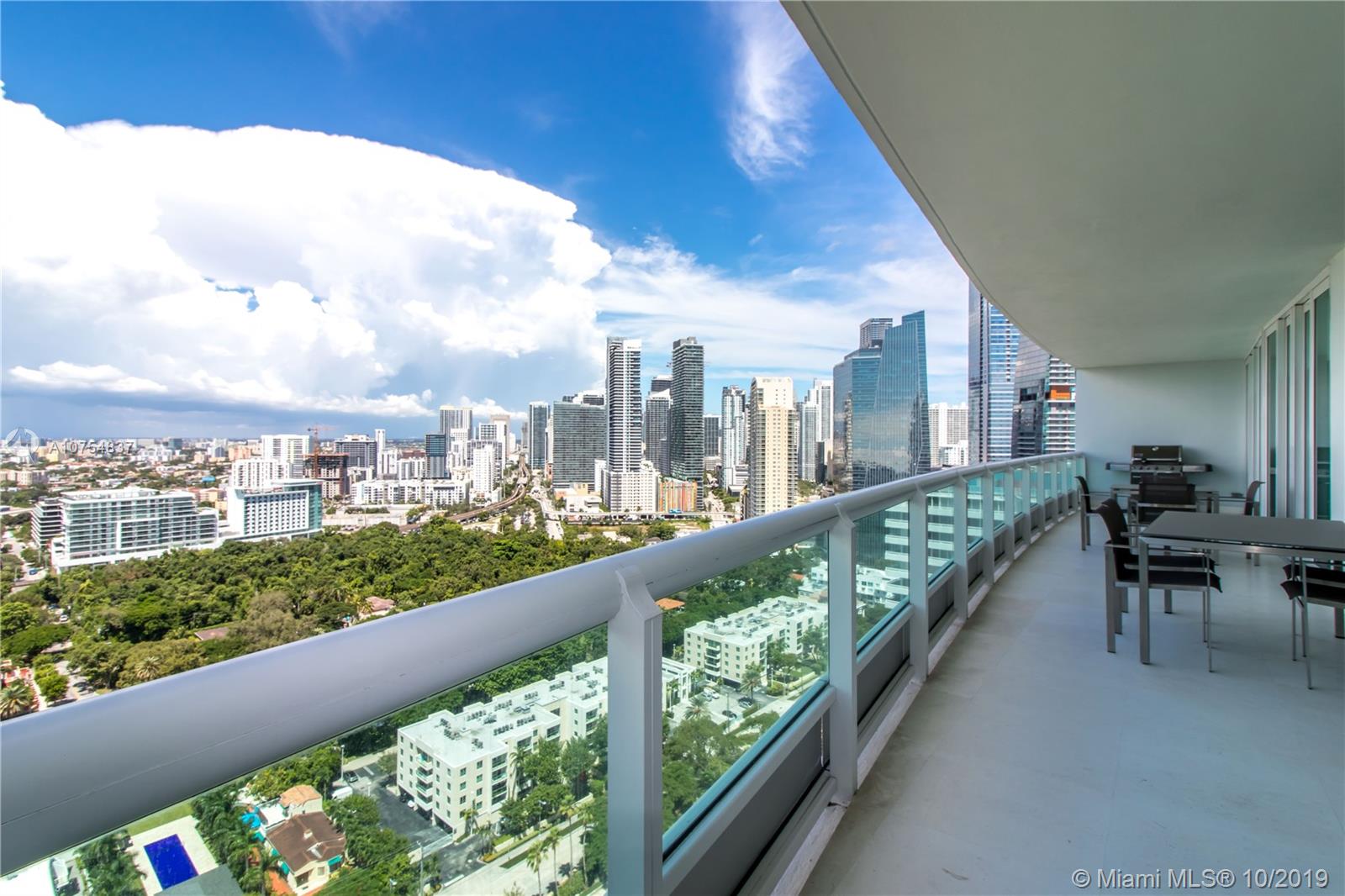 SANTA MARIA CONDO - Residential