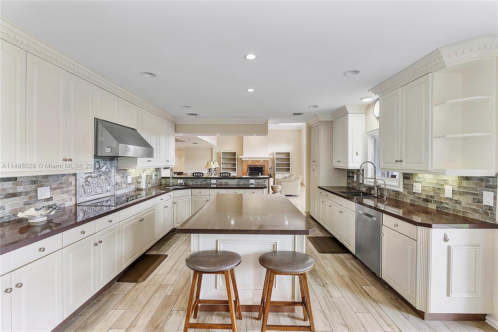 SEA VIEW PARK 1ST ADDN - Residential