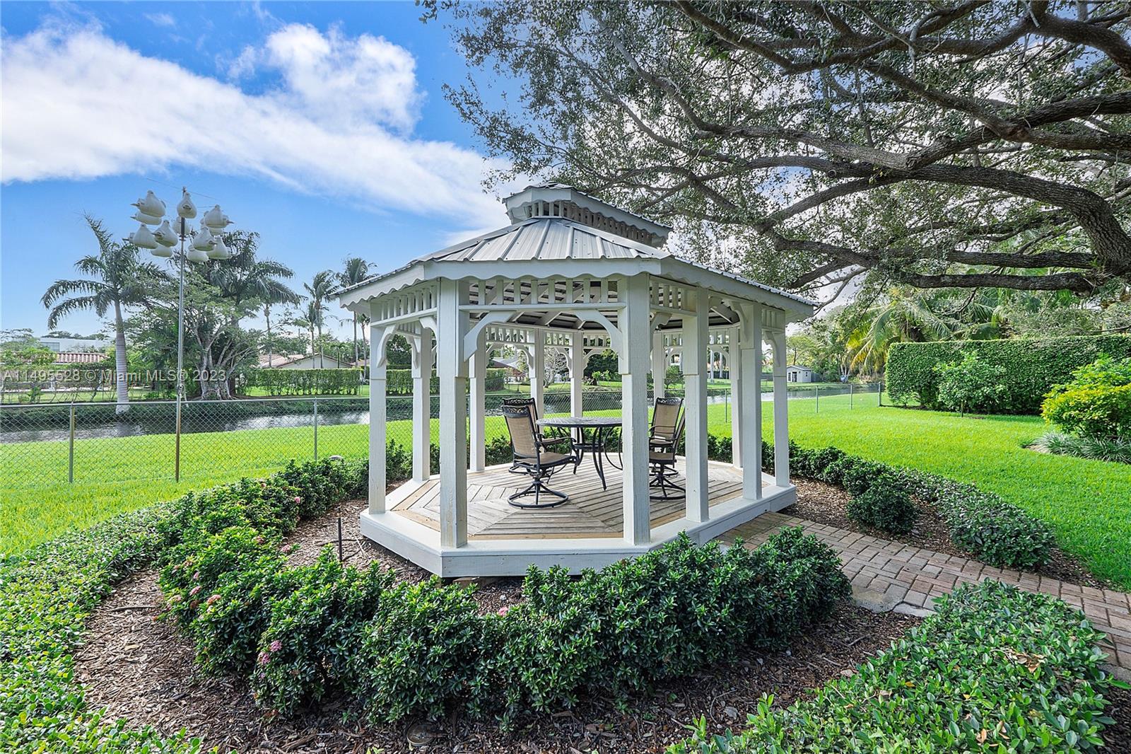 SEA VIEW PARK 1ST ADDN - Residential