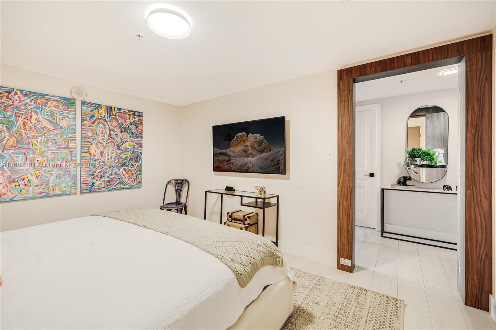 400 SUNNY ISLES CONDO EAS - Residential