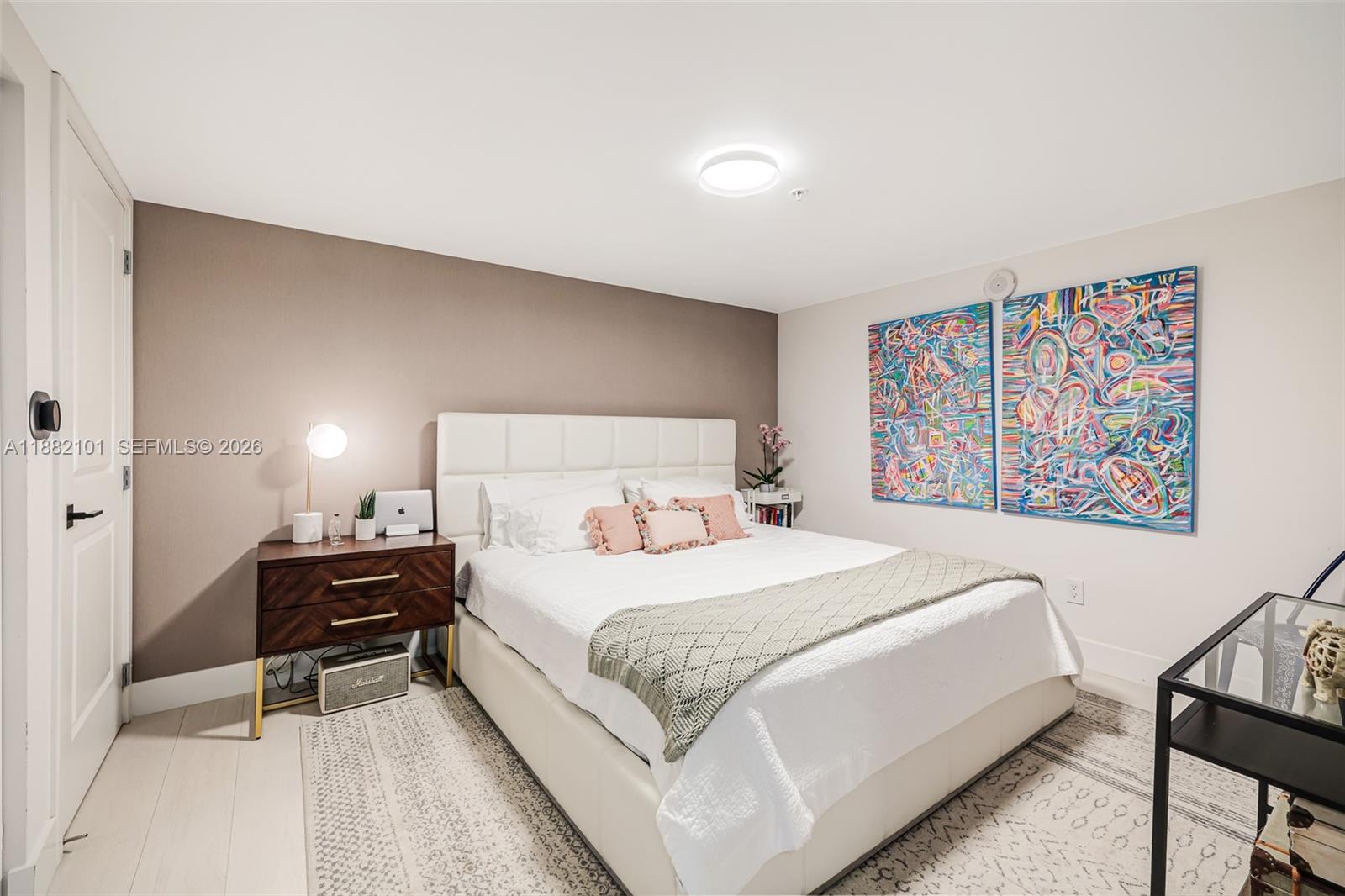 400 SUNNY ISLES CONDO EAS - Residential