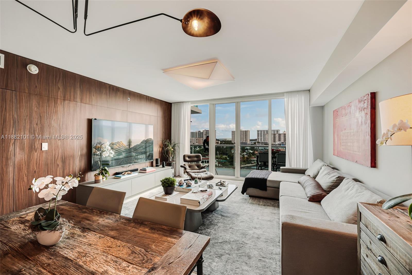 400 SUNNY ISLES CONDO EAS - Residential