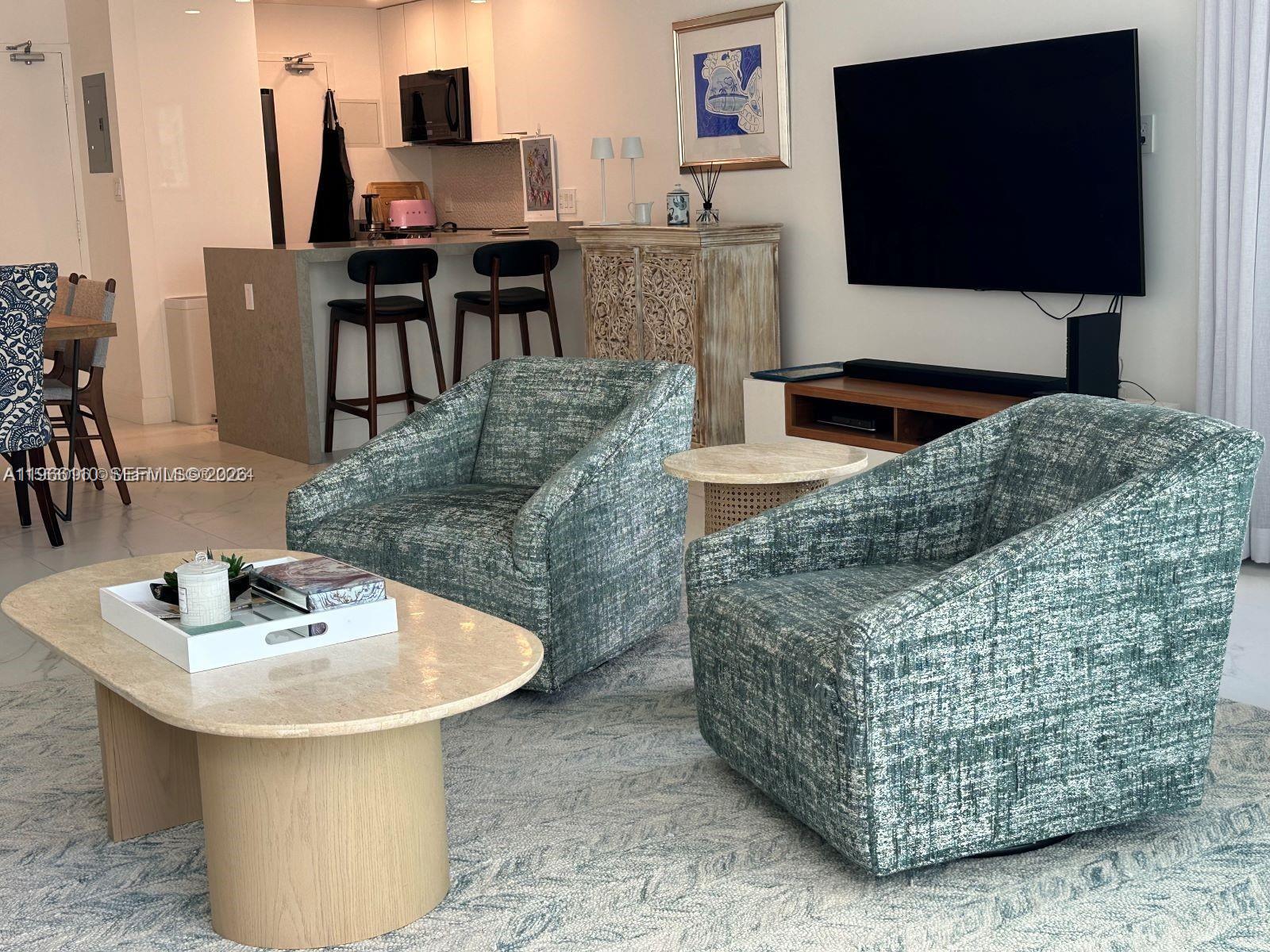 MIRADOR 1000 CONDO - Residential