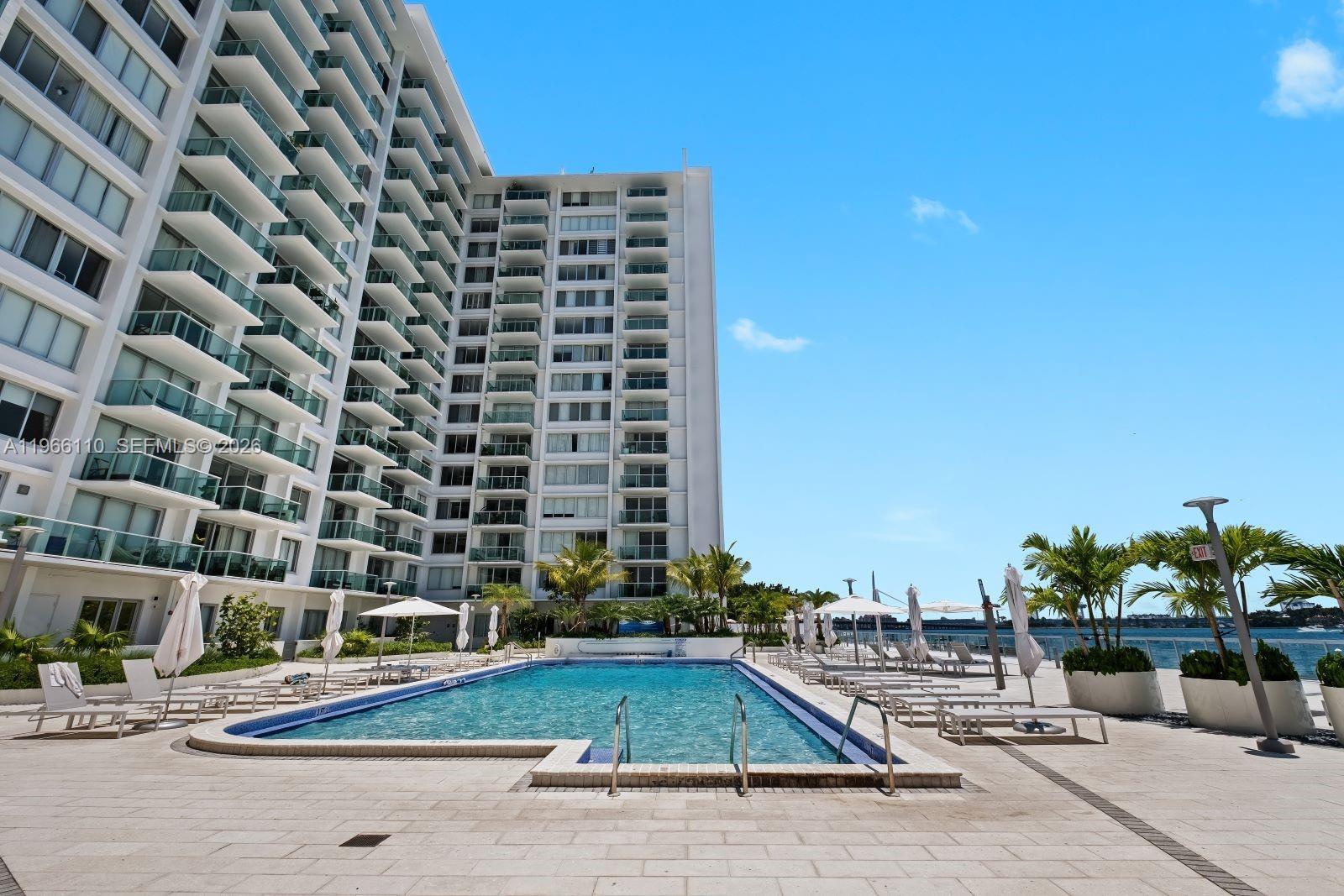 MIRADOR 1000 CONDO - Residential