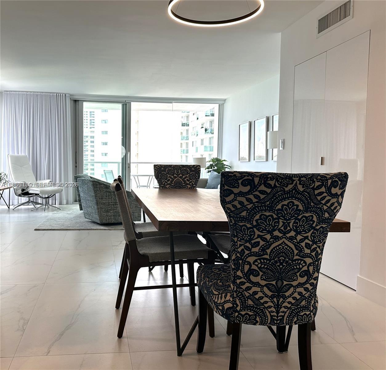 MIRADOR 1000 CONDO - Residential