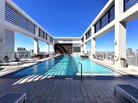 151 SE 1st St 2308 Miami FL 33131