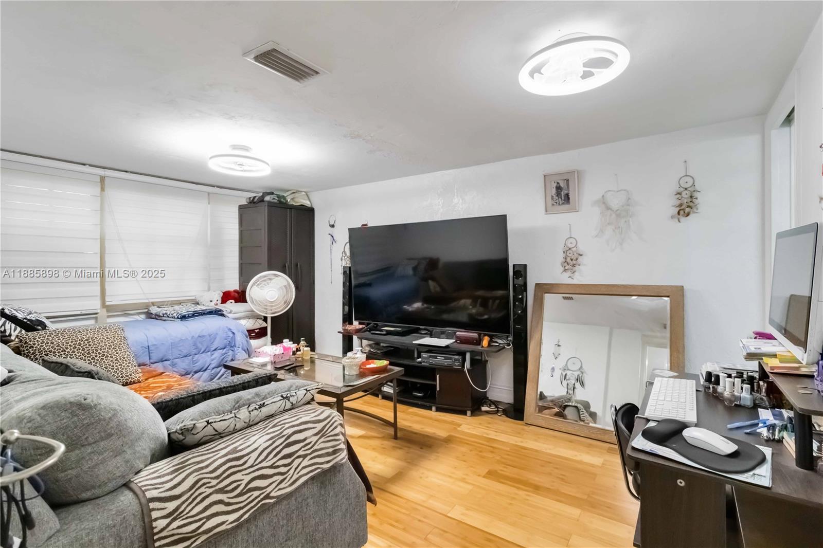 WELWYN PARK - Residential