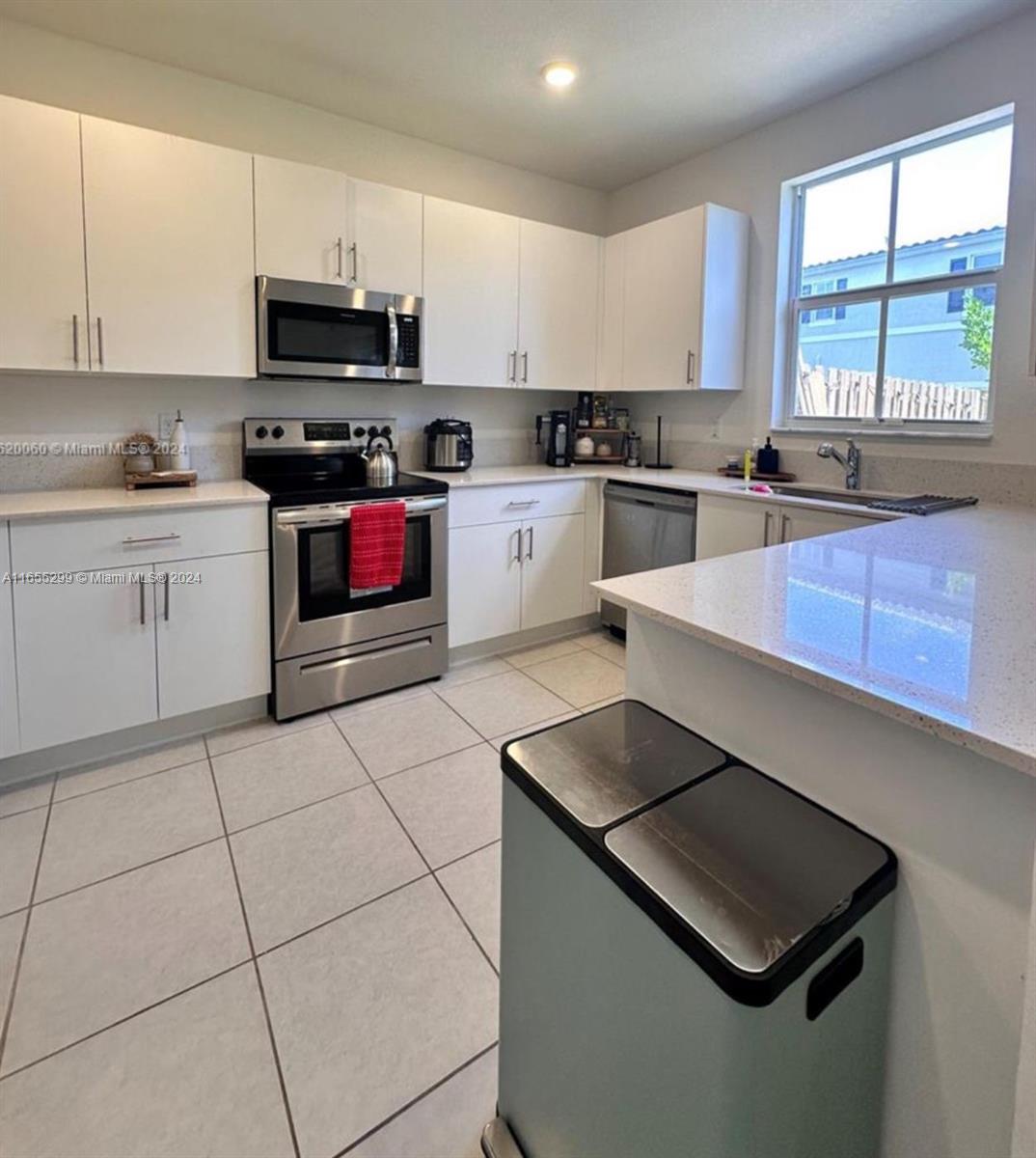 WINDSOR SQUARE - Residential