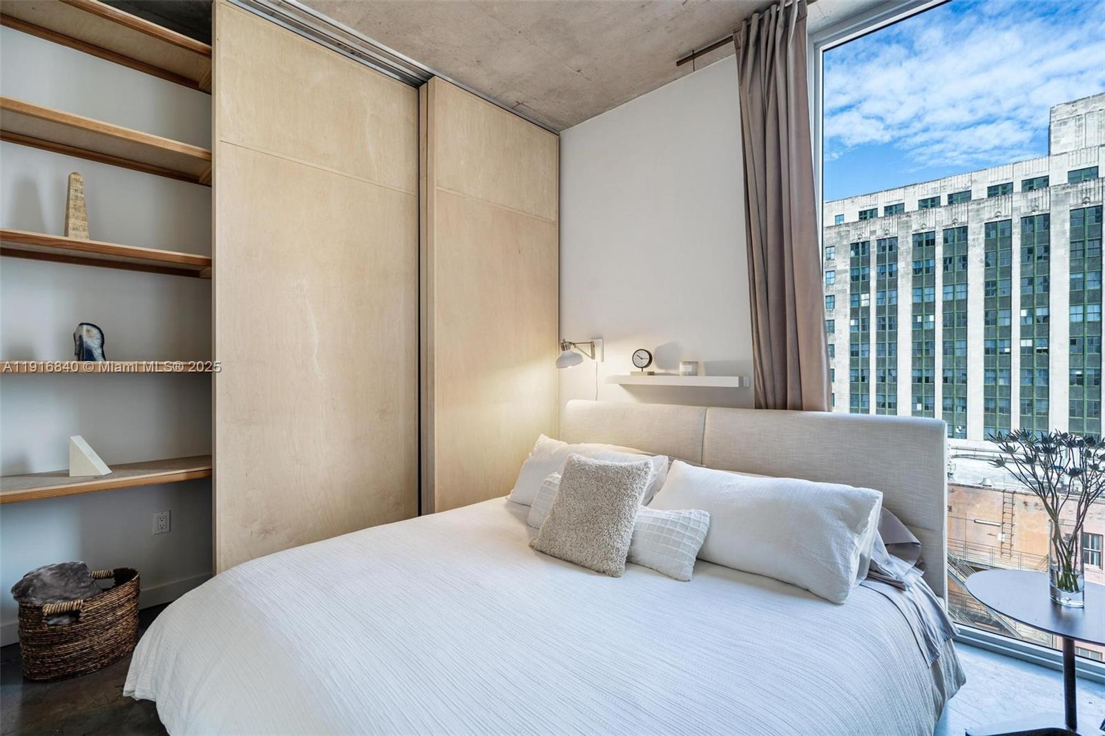 CENTRO CONDO - Residential Lease