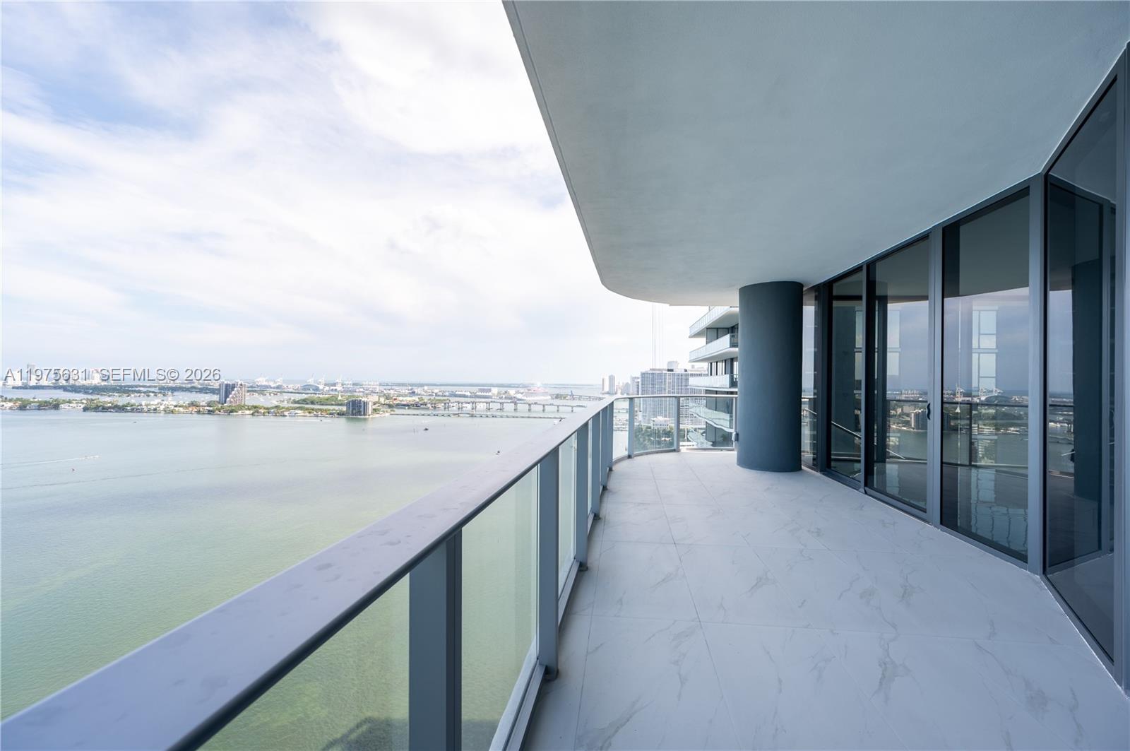 ARIA RESERVE - Residential Lease