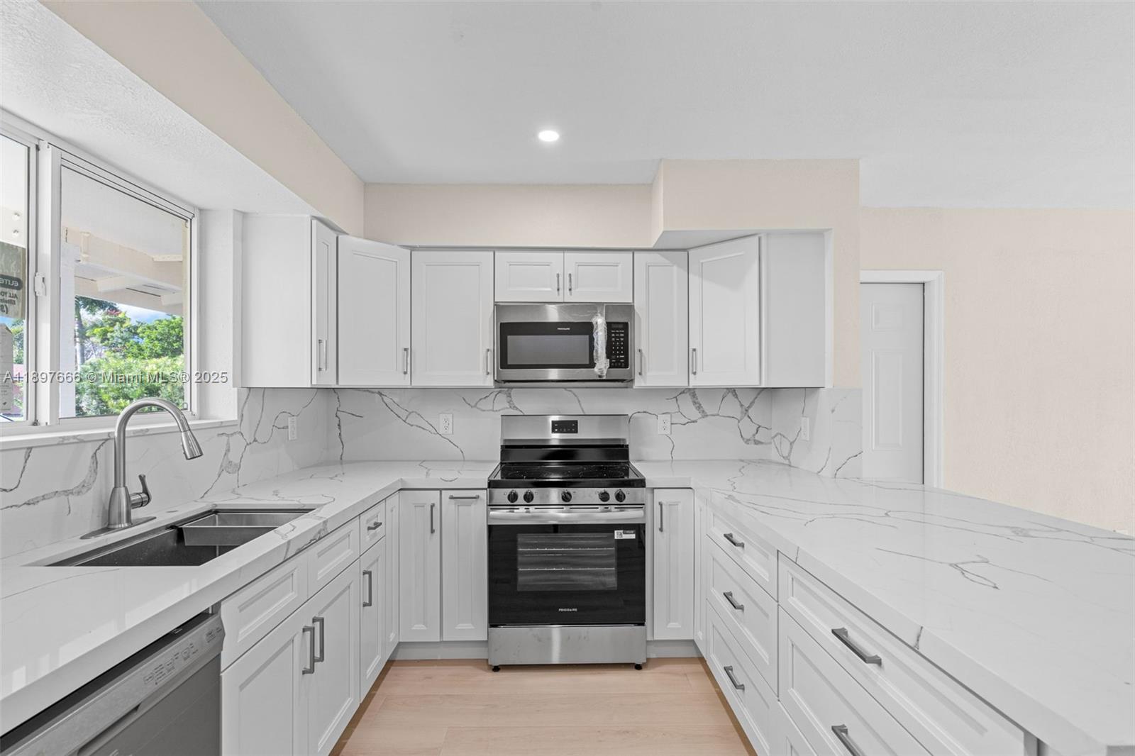 FAIRGATE - Residential