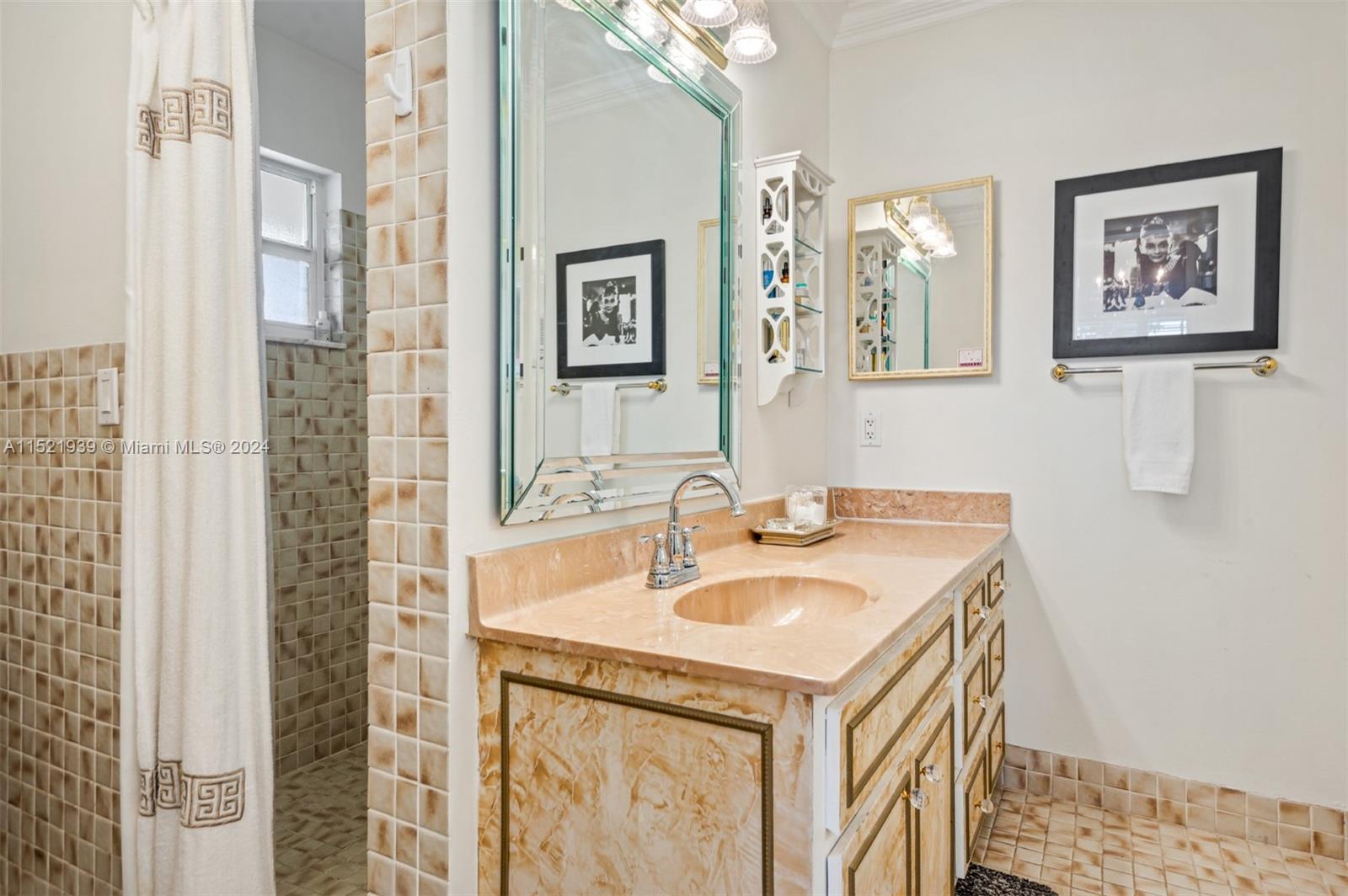 LAKE EDEN SUB 2 - Residential