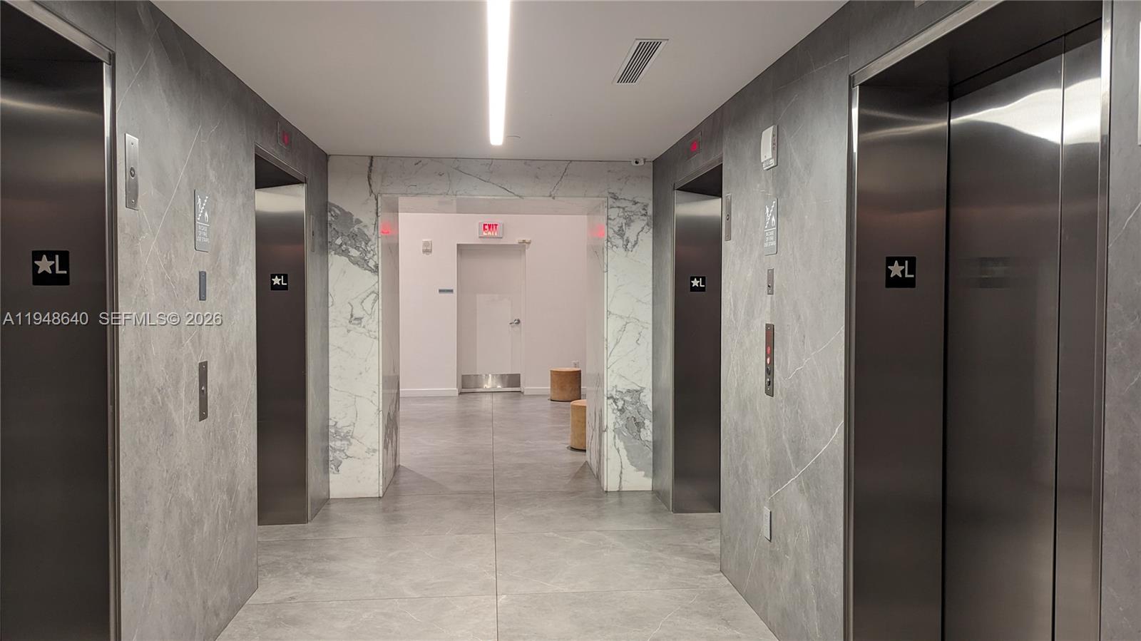 WIND CONDO - Residential