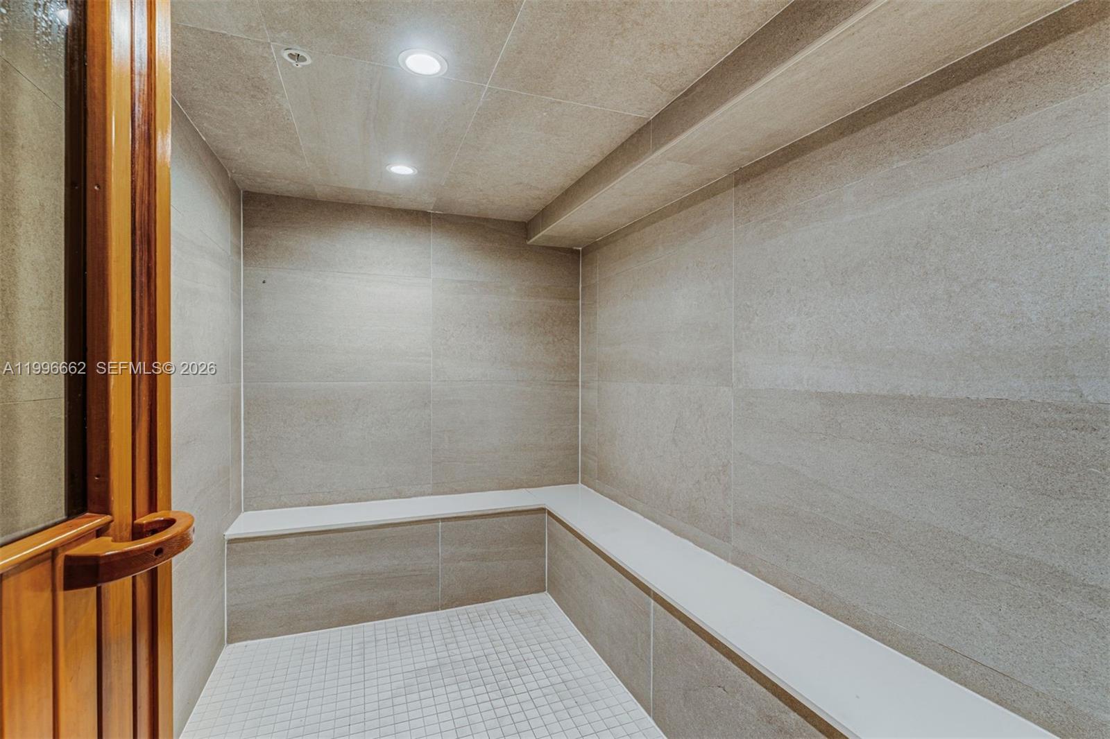 LE JARDIN HOUSE CONDO - Residential Lease