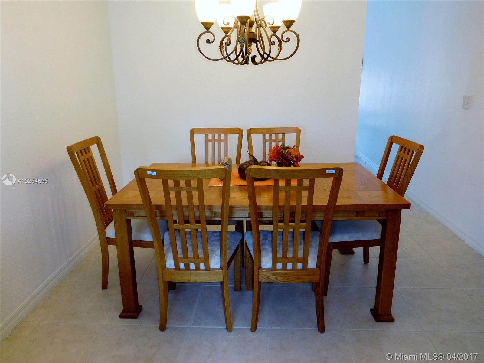 Manatee Cove - Residential