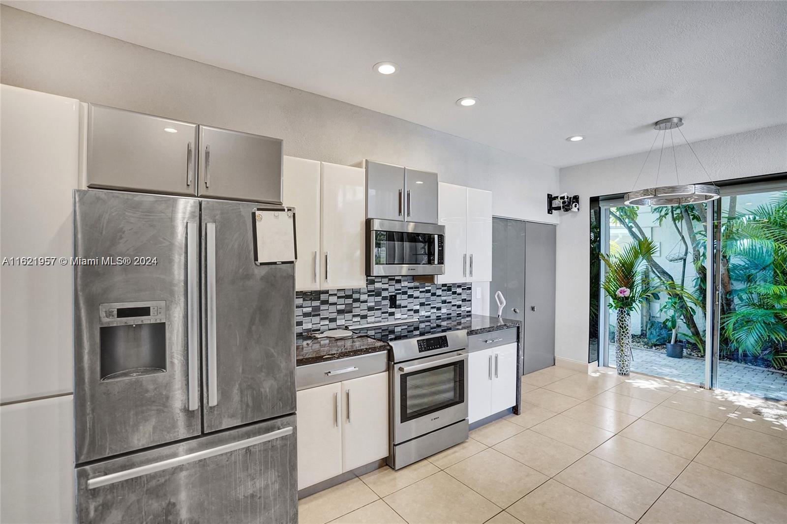 PALMS AT BOCA POINTE - Residential Lease