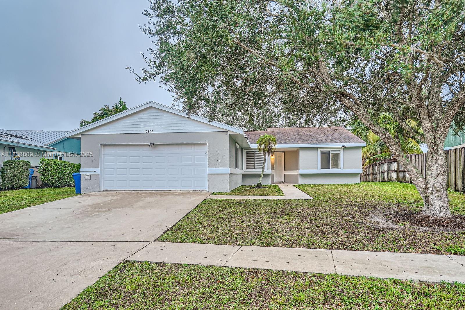 3-Bedroom, 2-Bathroom Waterfront Home in Counterpoint Estates
Located in the desirable Counterpoint Estates subdivision, this 3-bedroom, 2-bathroom home offers waterfront living with a functional layout. The interior features a mix of tile and luxury vinyl plank (LVP) flooring throughout, and the open living area provides easy access to the backyard. Close to shopping, restaurants, and conveniently only 15 minutes from Palm Beach International Airport.
Step outside to enjoy scenic water views from the backyard patio—ideal for morning coffee or afternoon entertaining.
Schedule your private showing today and discover the potential this home has to offer!