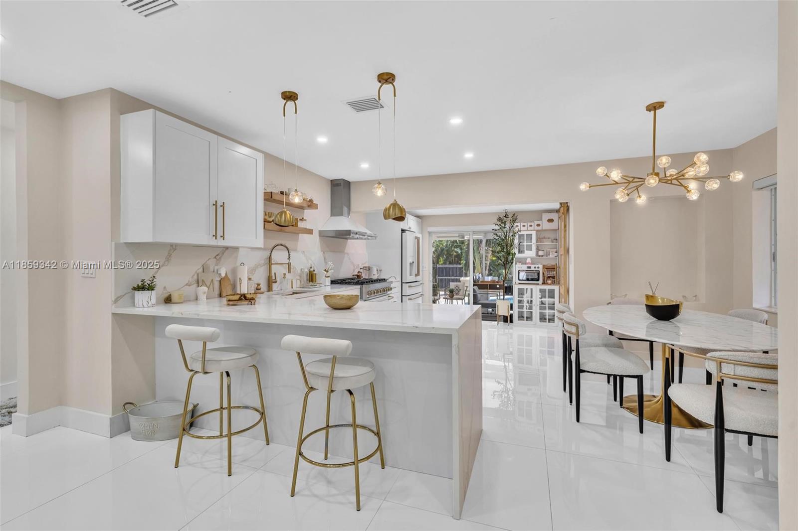 SUNSET TRAILS NO 4 - Residential