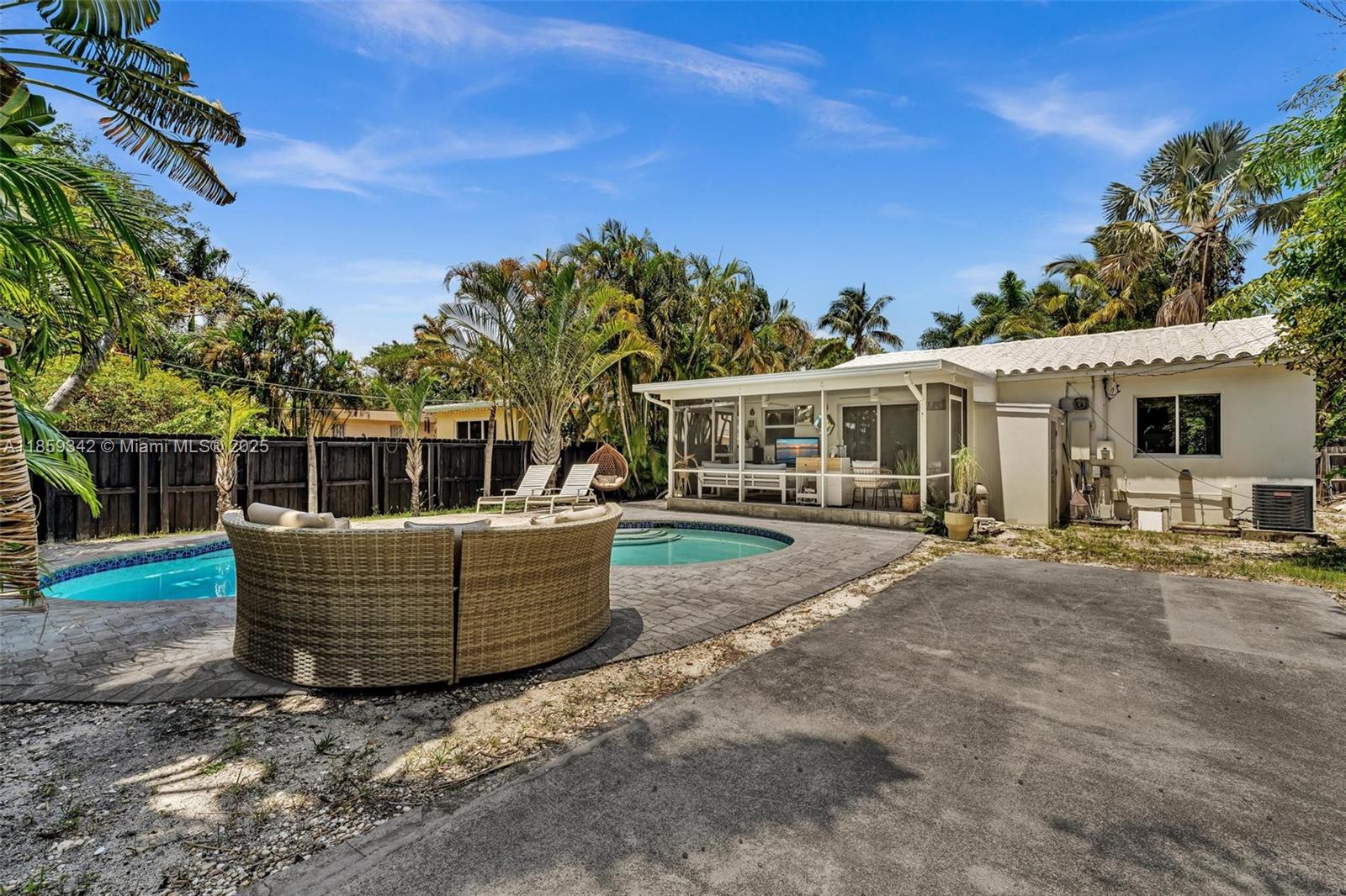 SUNSET TRAILS NO 4 - Residential