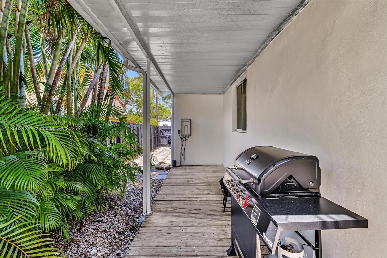 SUNSET TRAILS NO 4 - Residential