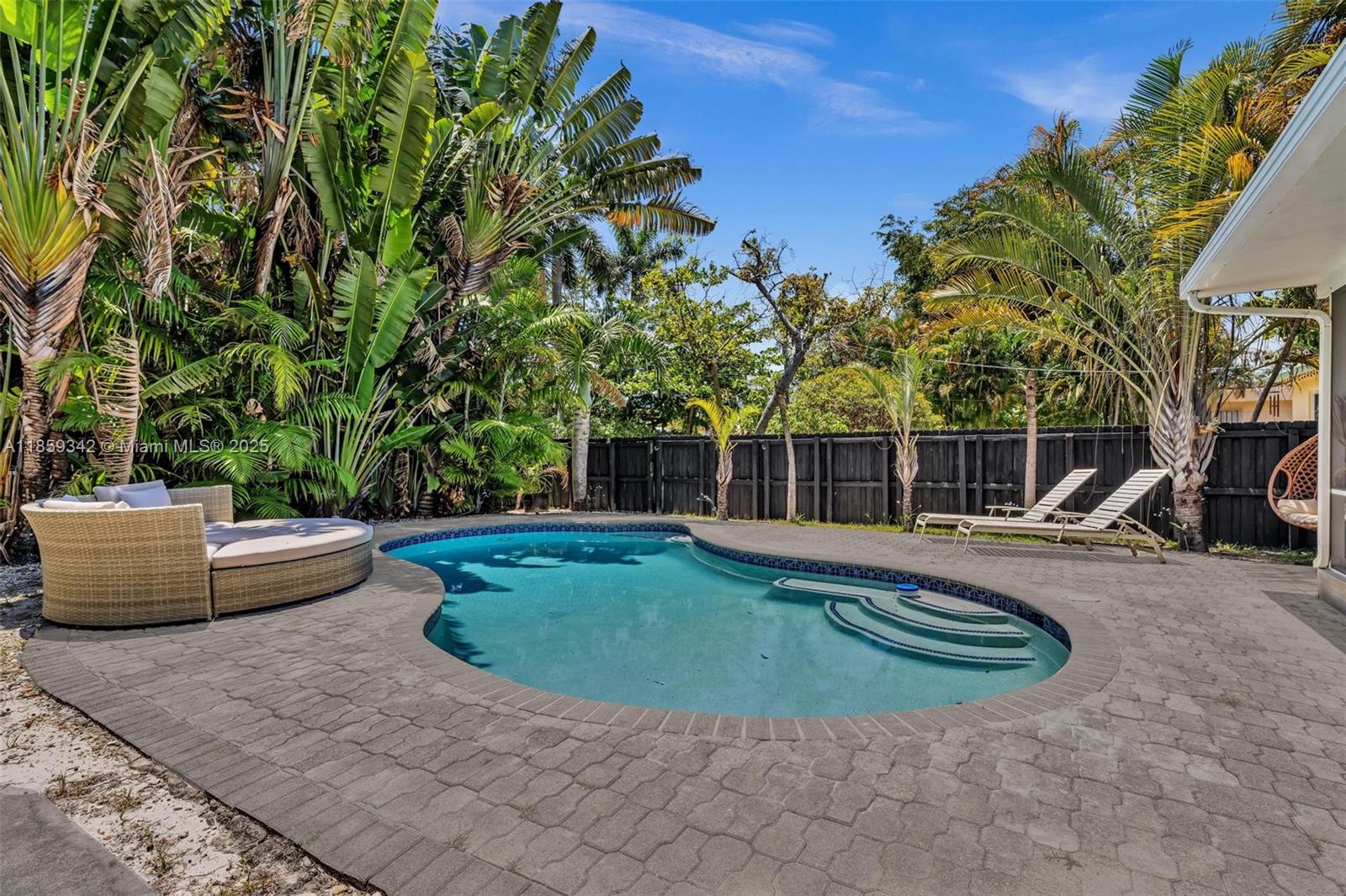 SUNSET TRAILS NO 4 - Residential