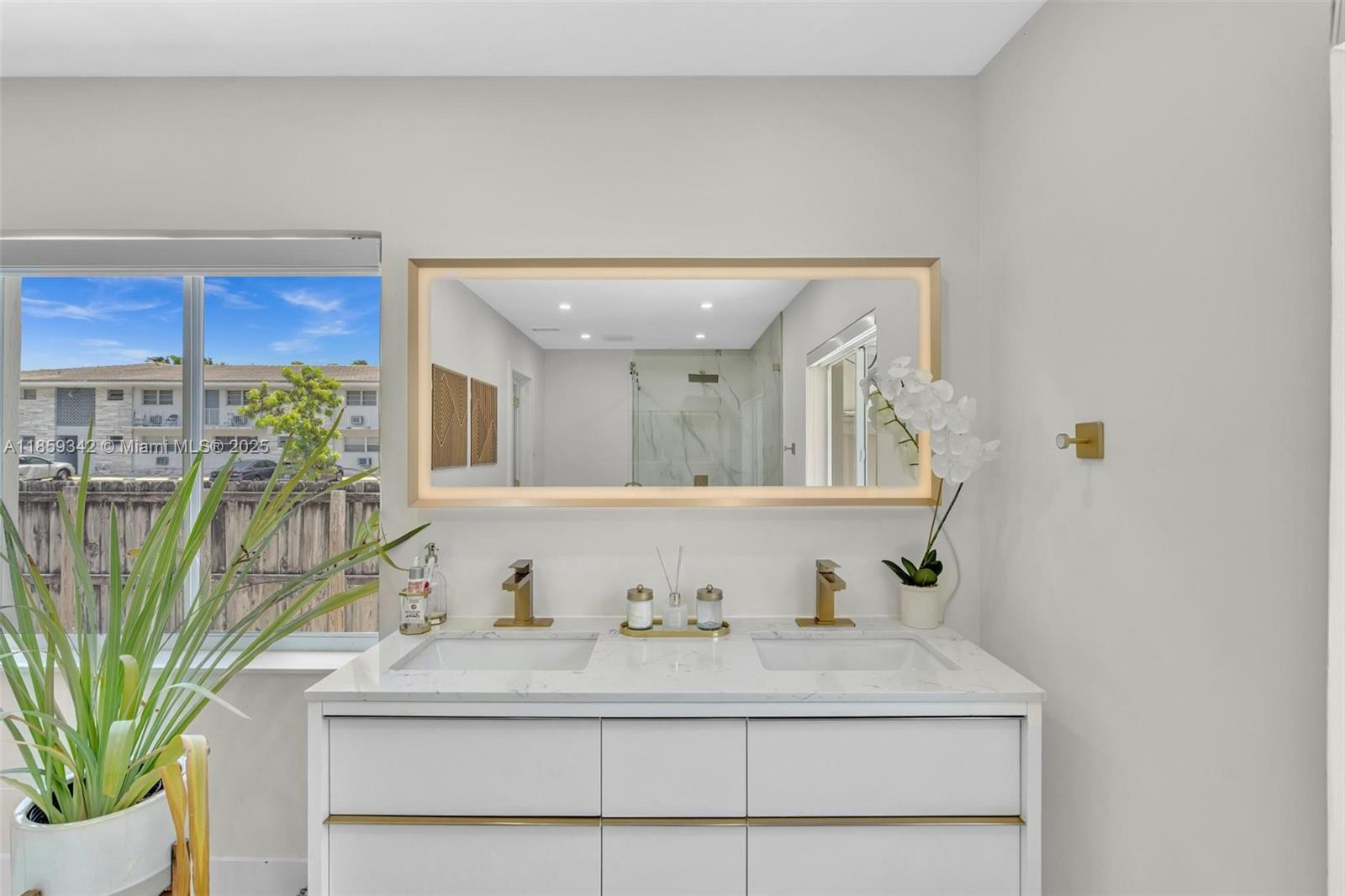 SUNSET TRAILS NO 4 - Residential