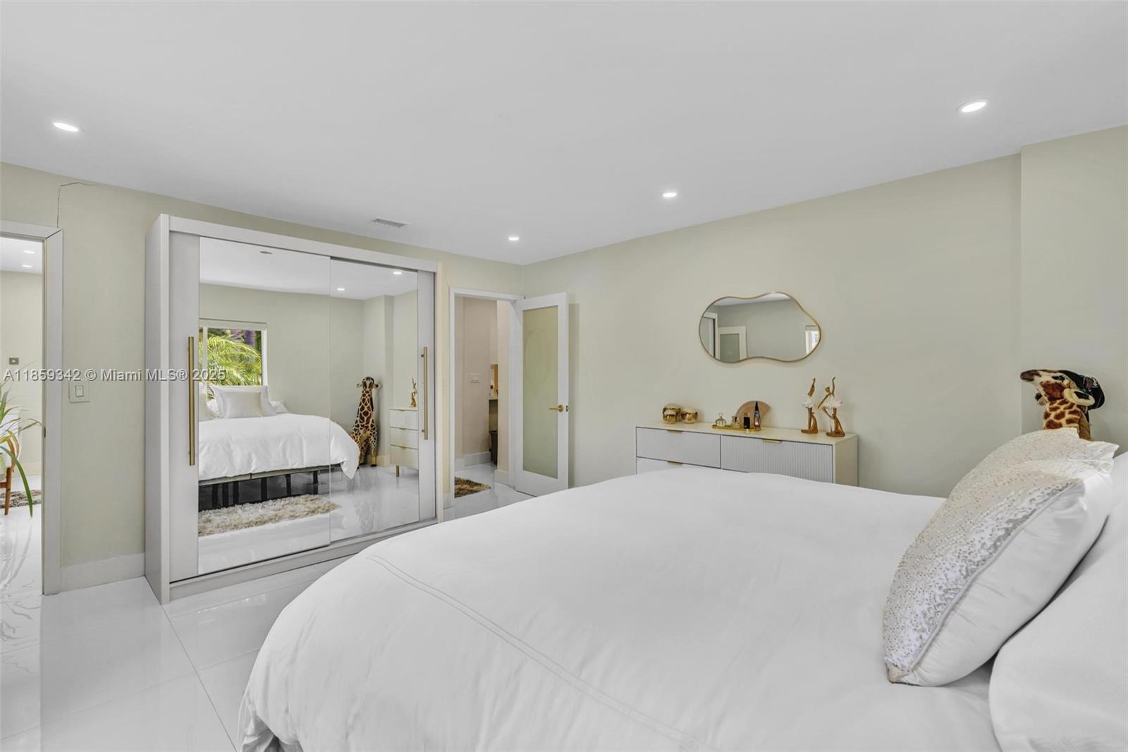 SUNSET TRAILS NO 4 - Residential