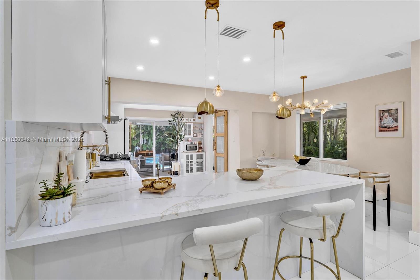 SUNSET TRAILS NO 4 - Residential