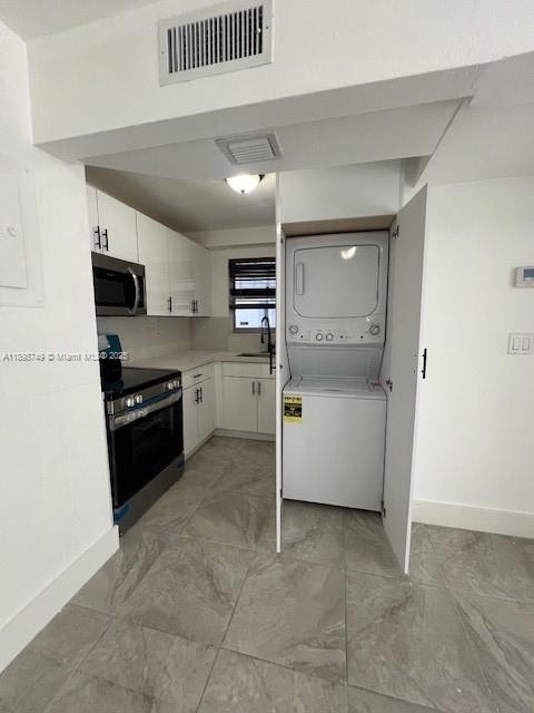 210 Fontainebleau Blvd 411