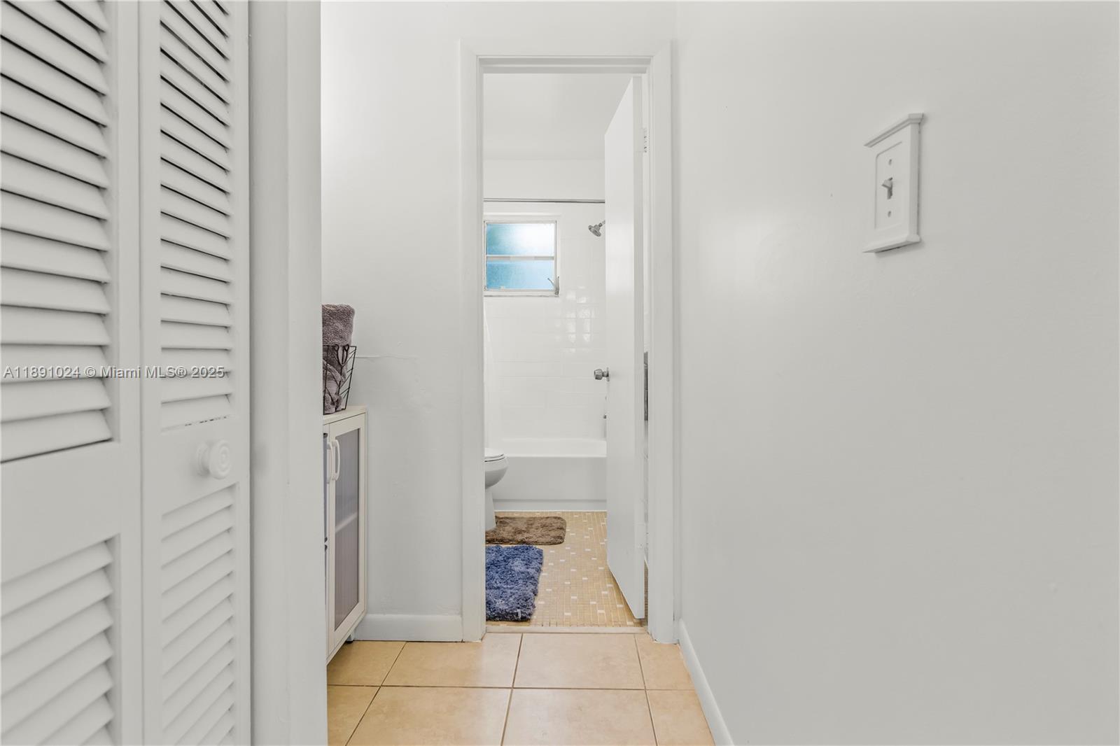 HOLLYWOOD SOUTH SIDE ADD - Residential