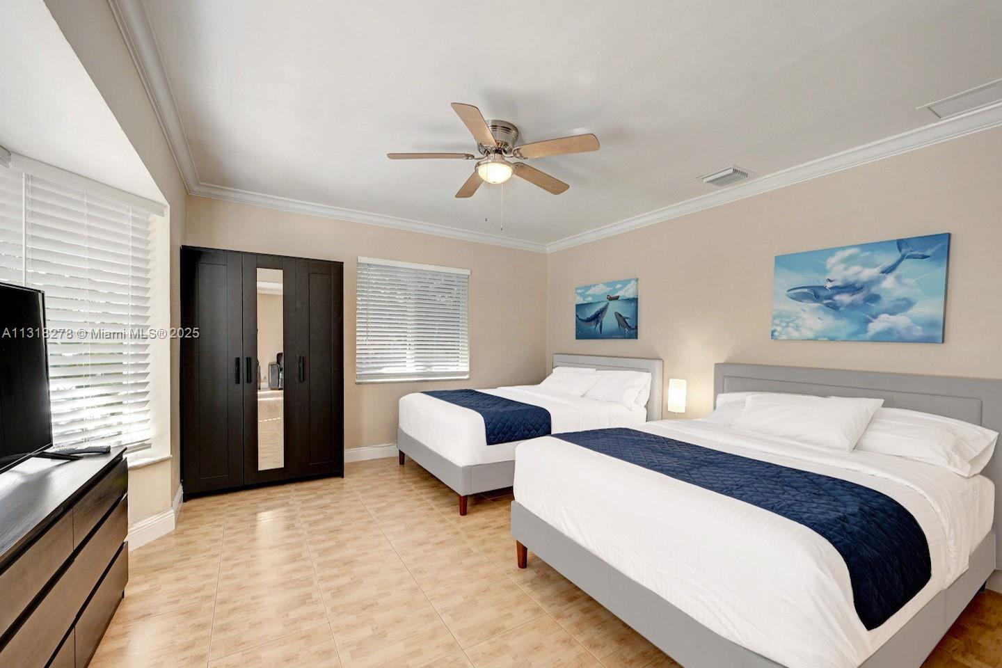 HOLLYWOOD LAKES SECTION - Residential Lease