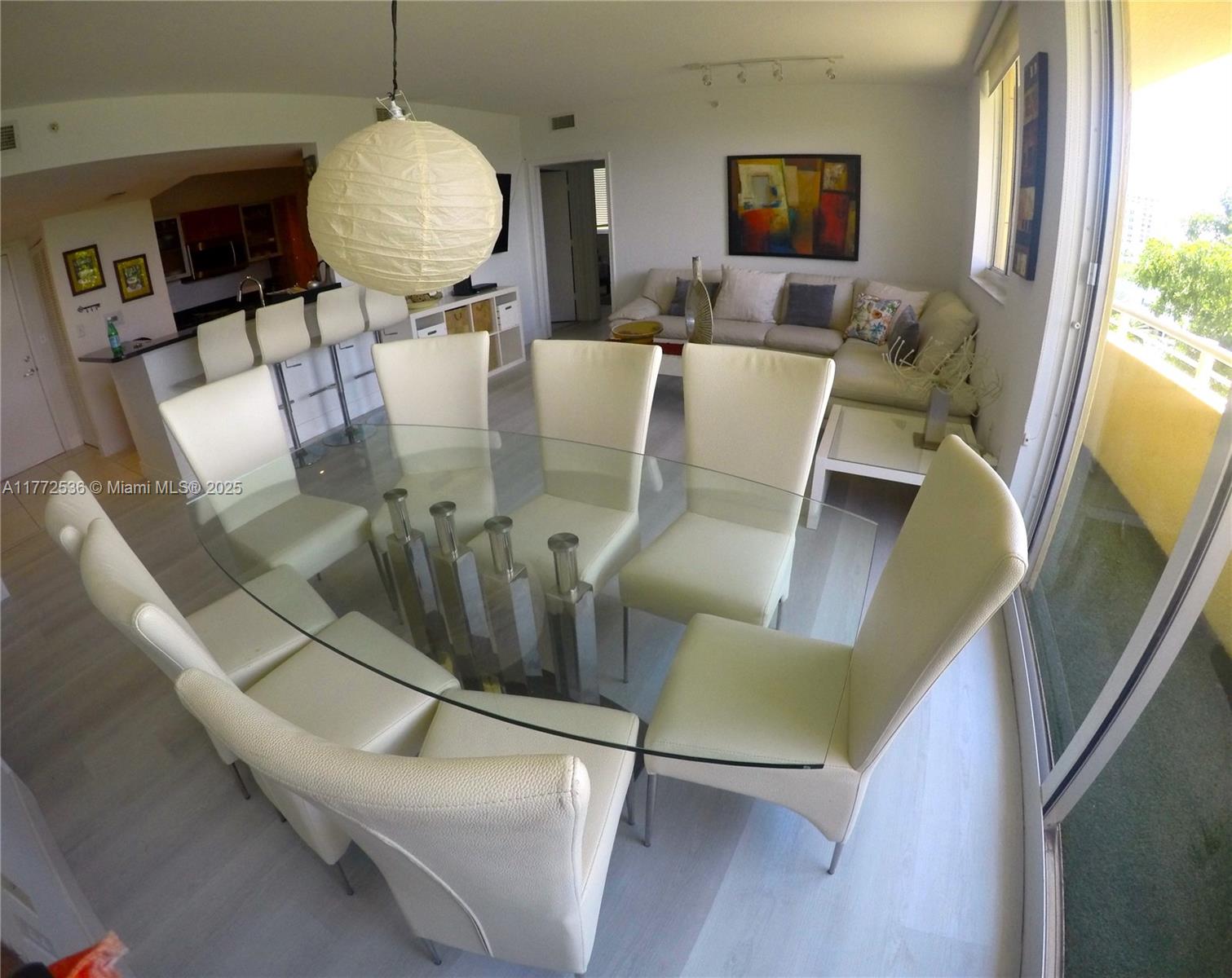 VENTURE AT AVENTURA WEST - Residential Lease