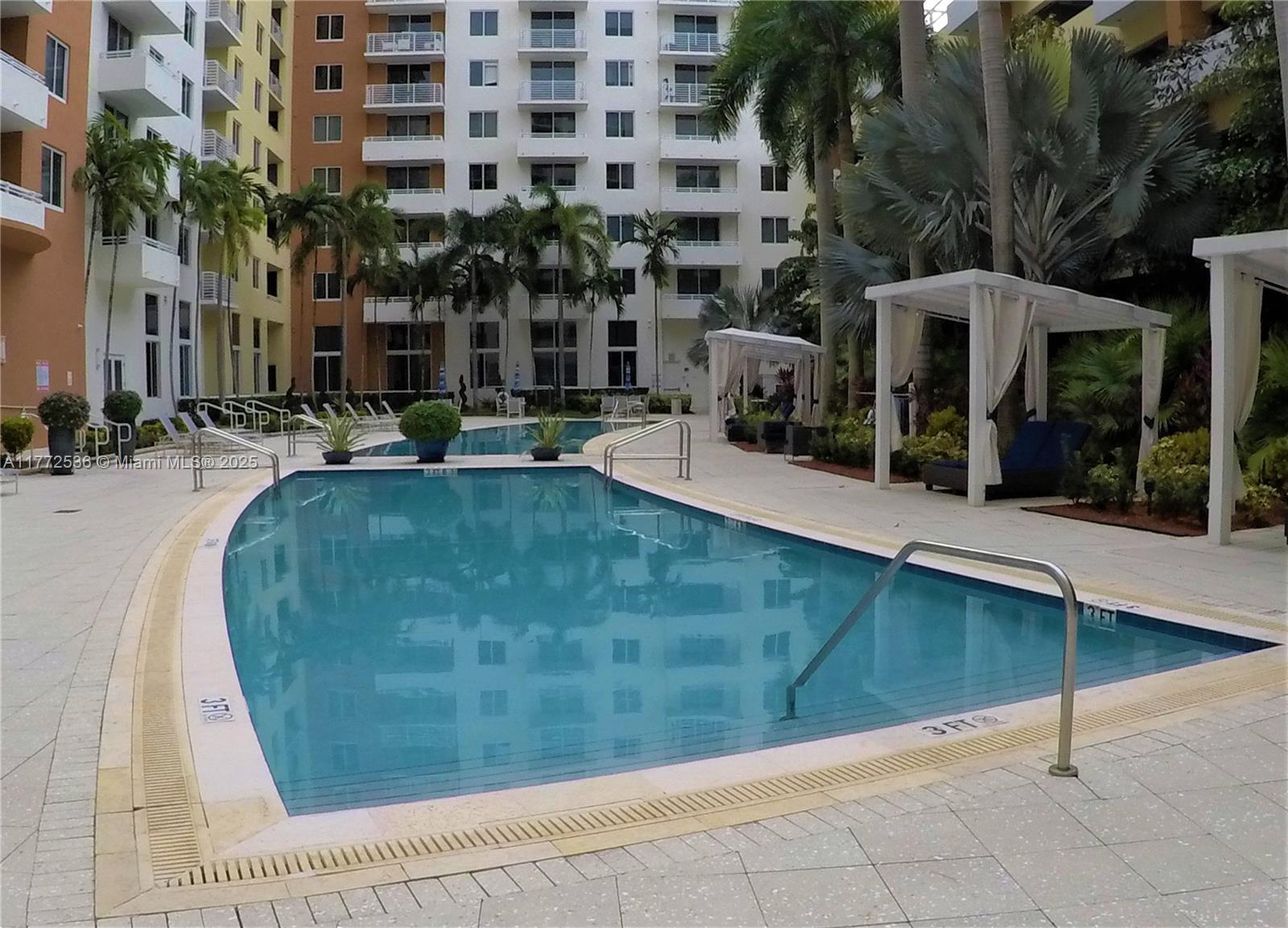 VENTURE AT AVENTURA WEST - Residential Lease