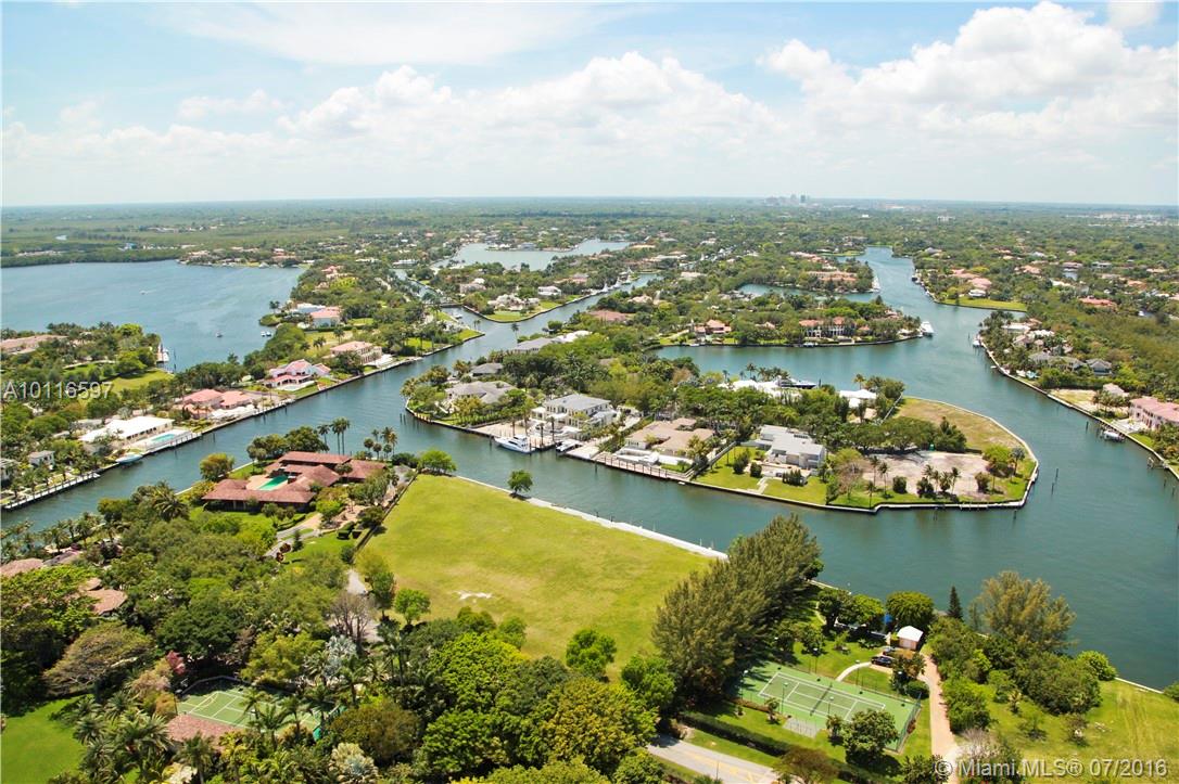 GABLES ESTATES NO 2 - Land